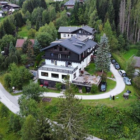 Blue Mountain Hotel Афріц Екстер'єр фото
